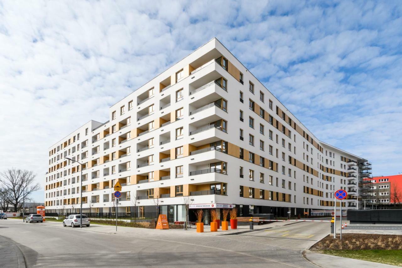 M&R Apartament Airport&Business Premium Komputerowa - Underground Garage - Free Wifi - Netflix - Self Check-In - 5 Min From Chopin Airport Varšava Exteriér fotografie